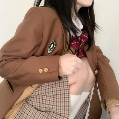 在山中见面